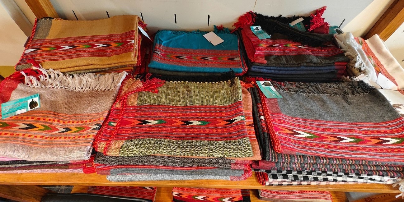 Samriddhi Shawls woven textiles